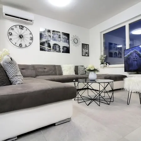 Lux Penthouse With Beautiful Sea And Island View 6 + 2 * Makarska