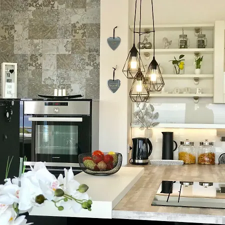 Lux Penthouse With Beautiful Sea And Island View 6 + 2 Apartment Makarska