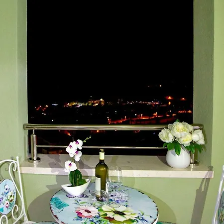 Lux Penthouse With Beautiful Sea And Island View 6 + 2 Apartment *