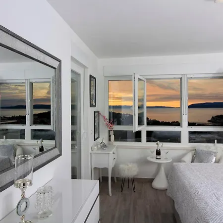 Lux Penthouse With Beautiful Sea And Island View 6 + 2 *
